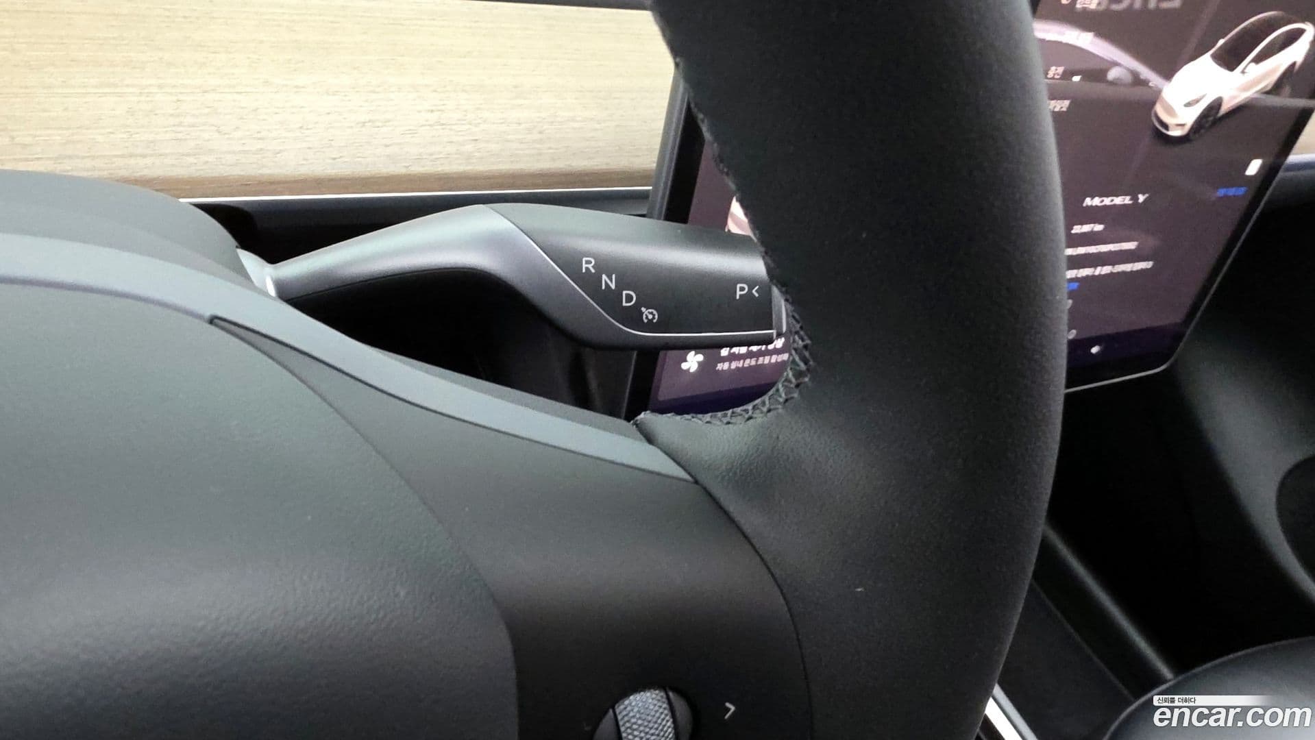 Main__Slider__Photo:Model Y Tesla 2023.7-8