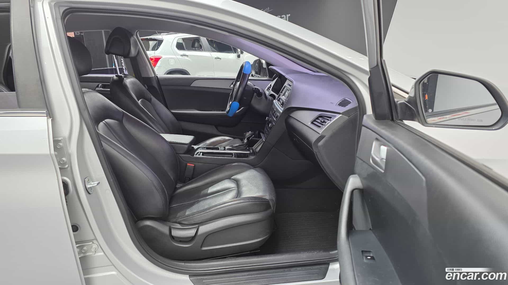 Sonata Hyundai 2015.8-INNER-010