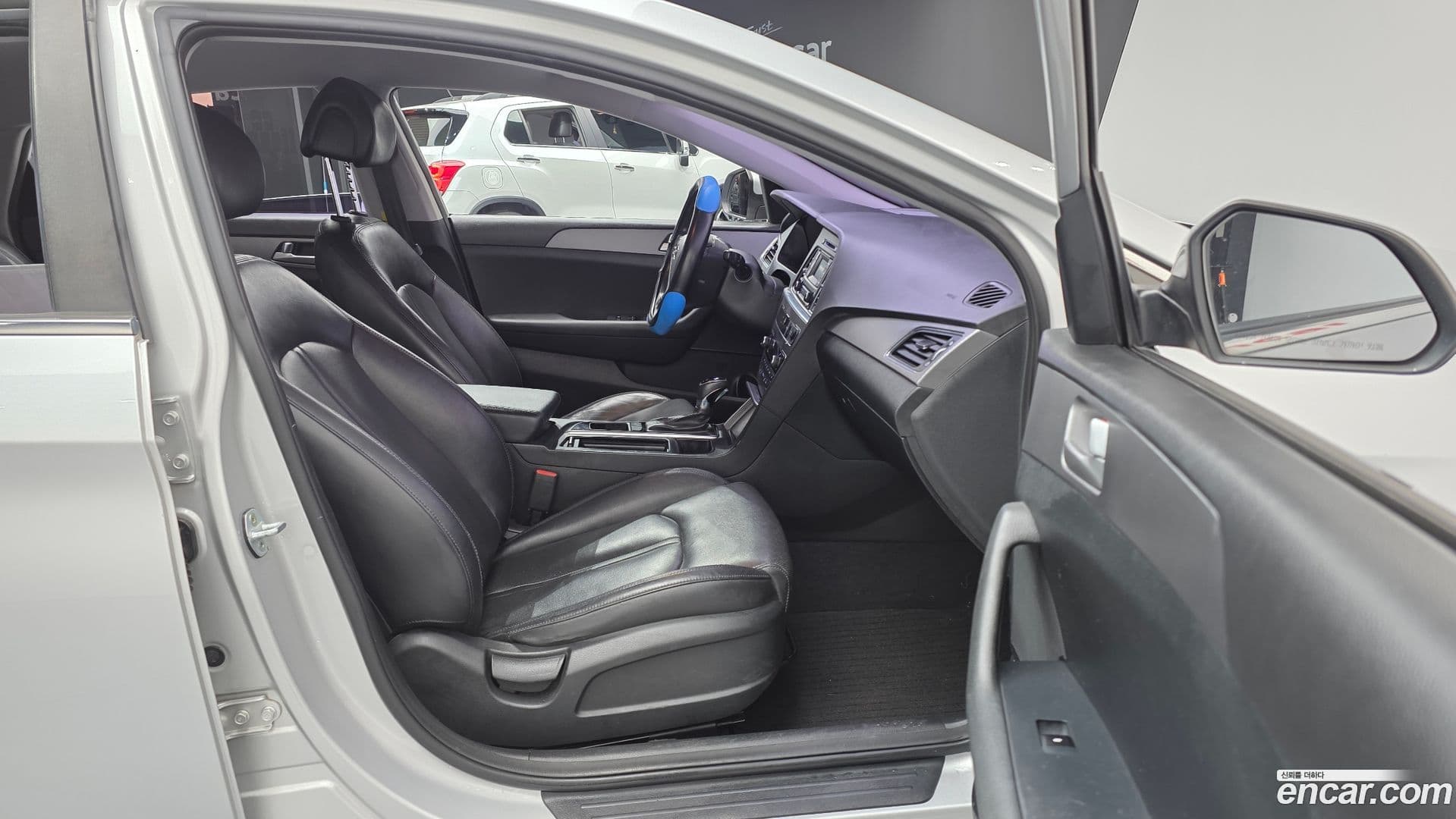 Main__Slider__Photo:Sonata Hyundai 2015.8-9