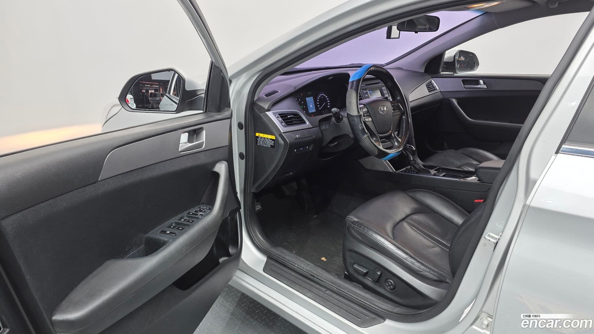 Main__Slider__Photo:Sonata Hyundai 2015.8-10