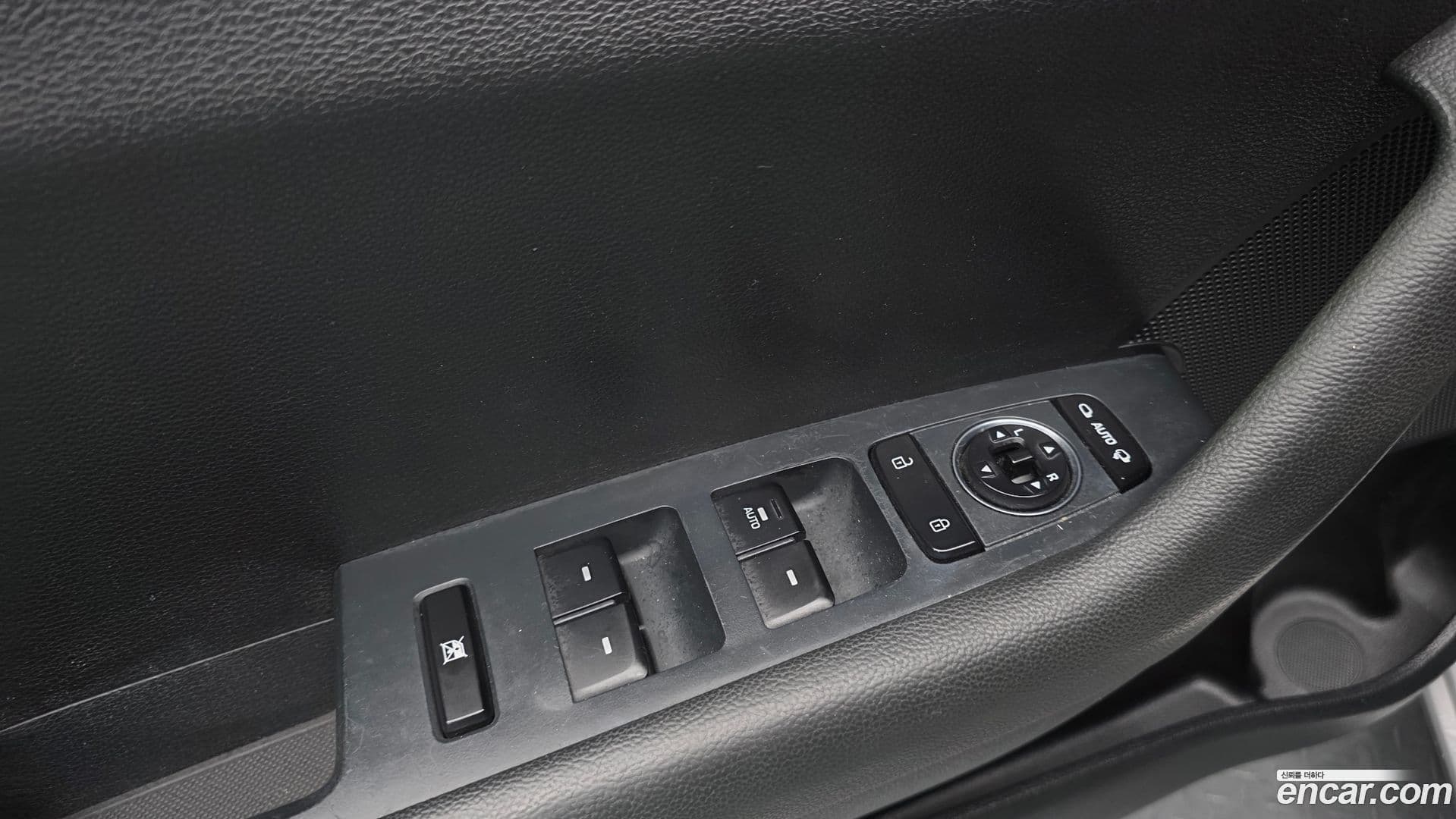 Main__Slider__Photo:Sonata Hyundai 2015.8-16