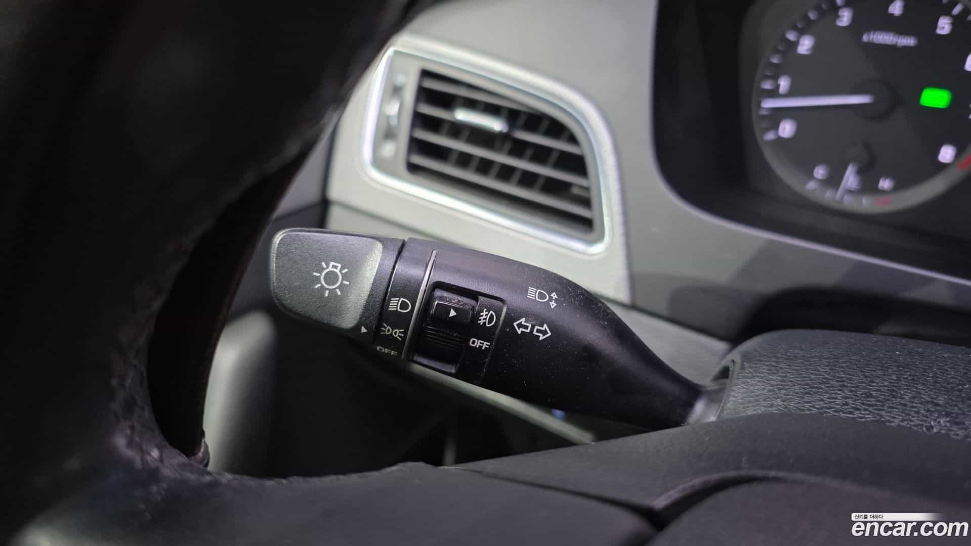 Sonata Hyundai 2015.8-OPTION-022