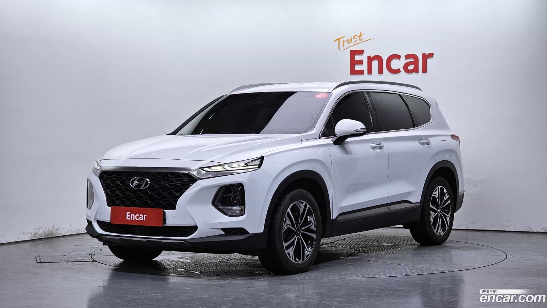 Santafe Hyundai 2018.7-OUTER-001