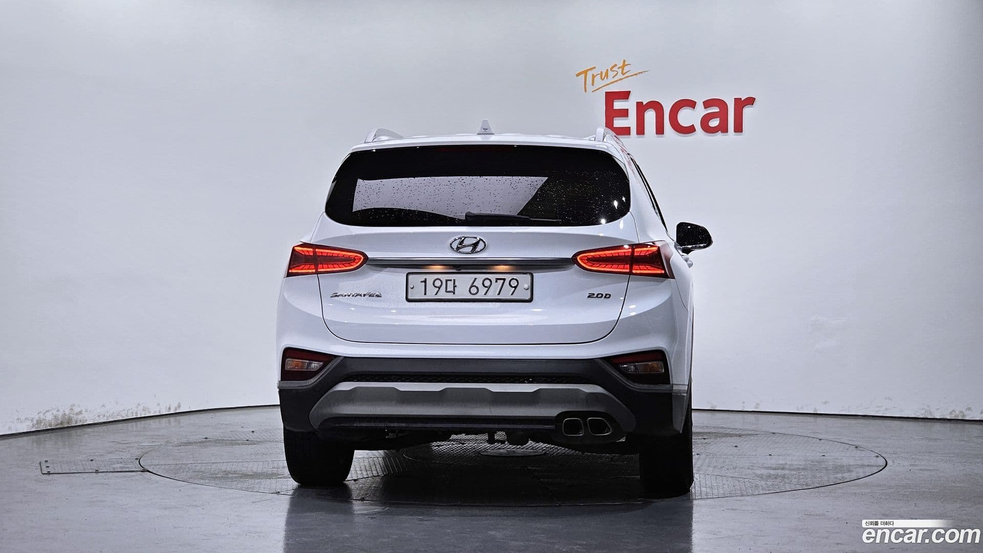 Main__Slider__Photo:Santafe Hyundai 2018.7-3