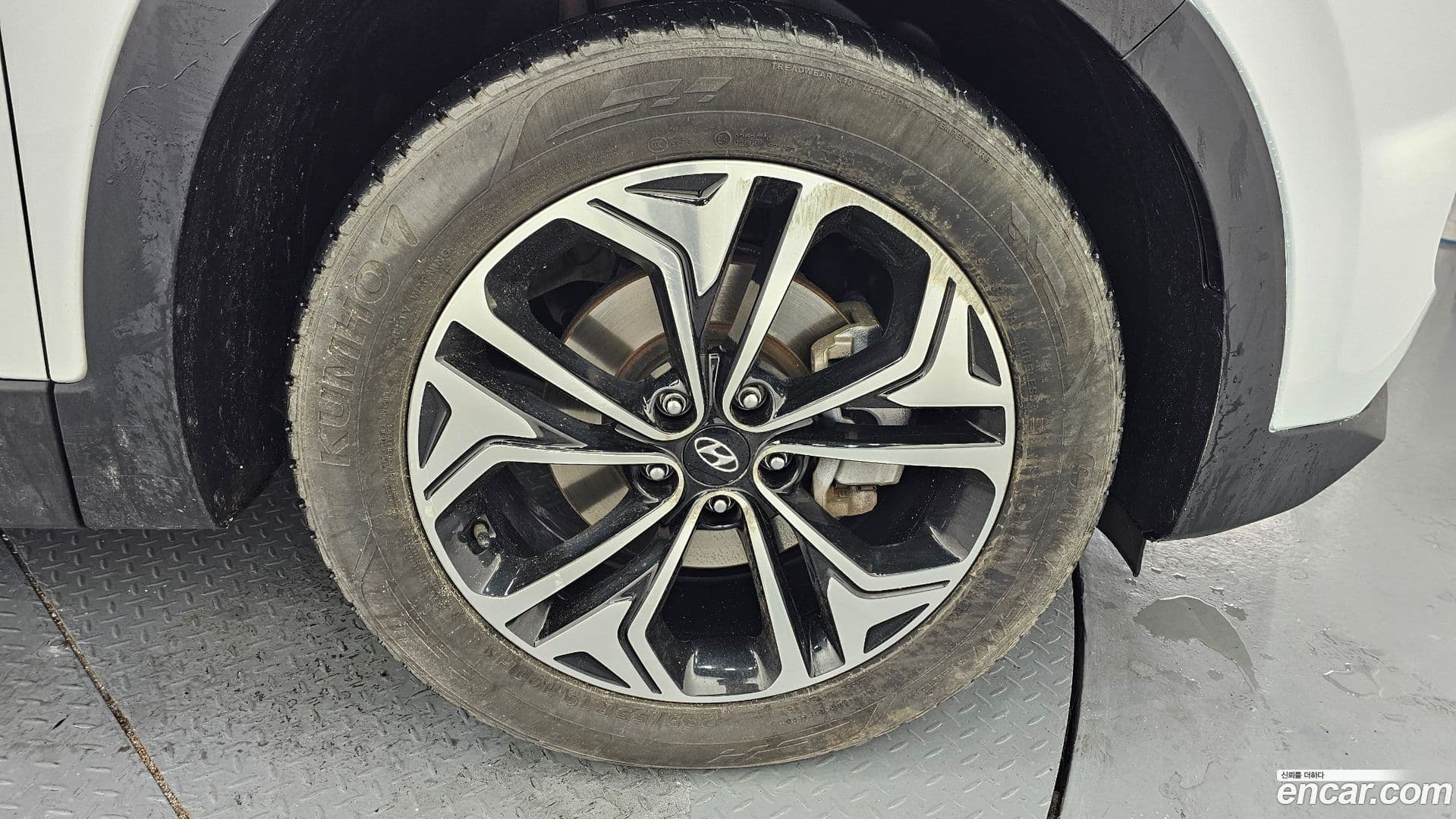 Main__Slider__Photo:Santafe Hyundai 2018.7-4