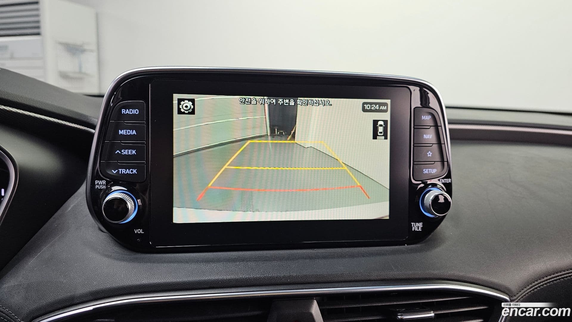 Main__Slider__Photo:Santafe Hyundai 2018.7-14