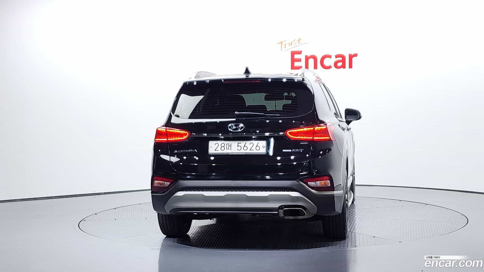 Santafe Hyundai 2018.2-OUTER-004