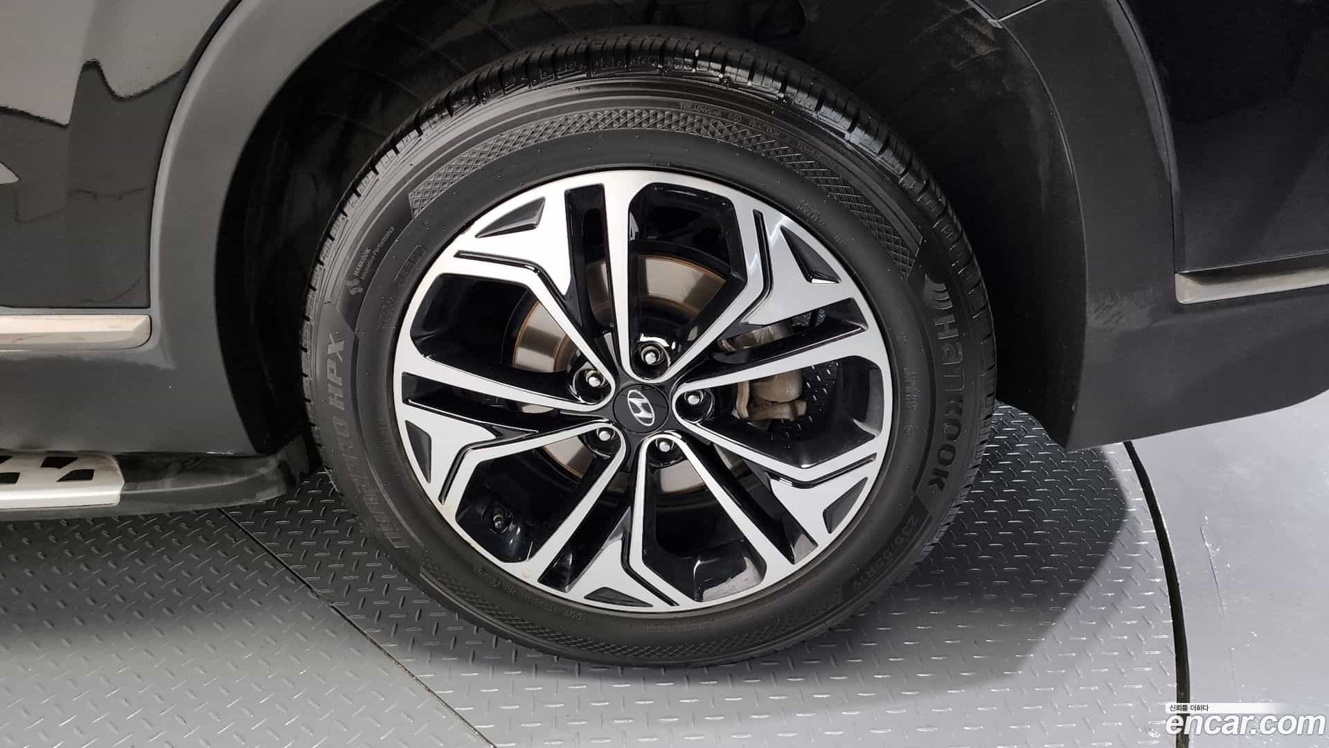 Santafe Hyundai 2018.2-OUTER-005