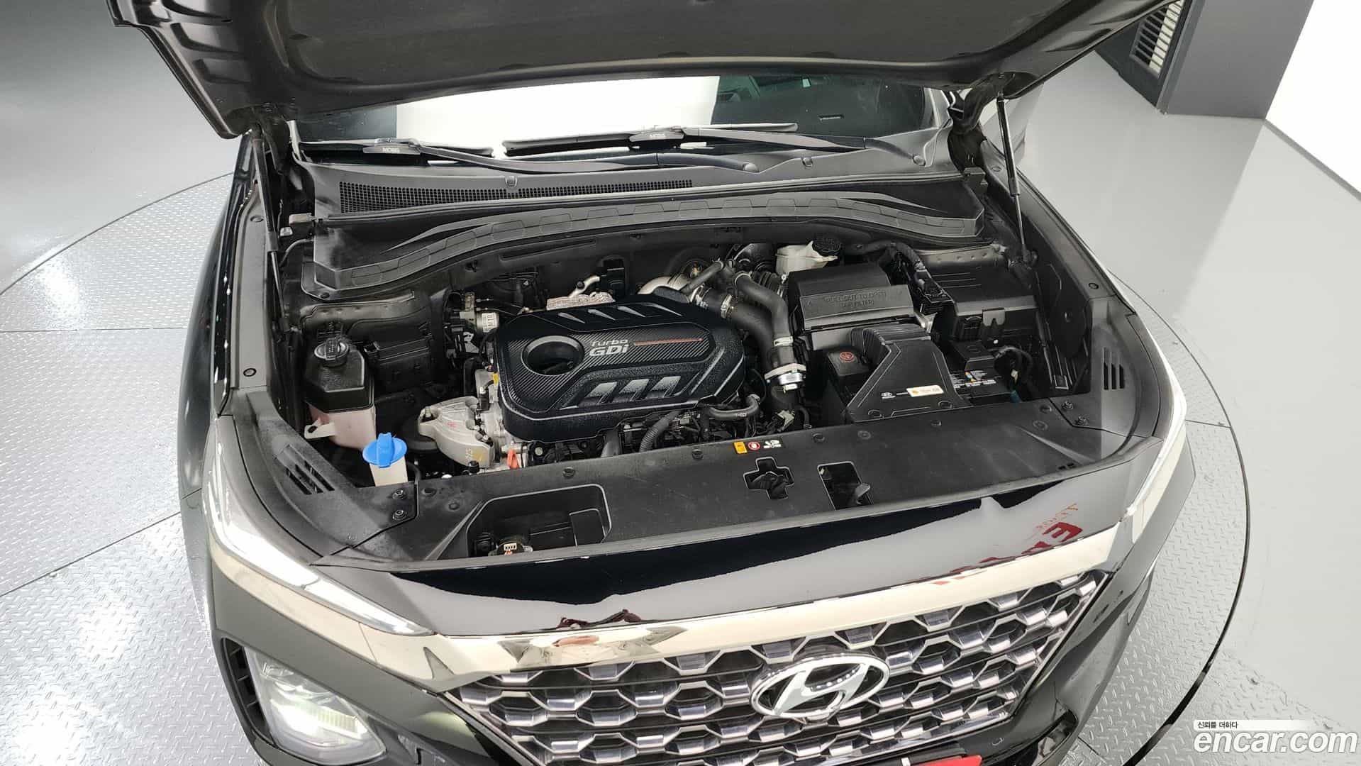 Santafe Hyundai 2018.2-INNER-006