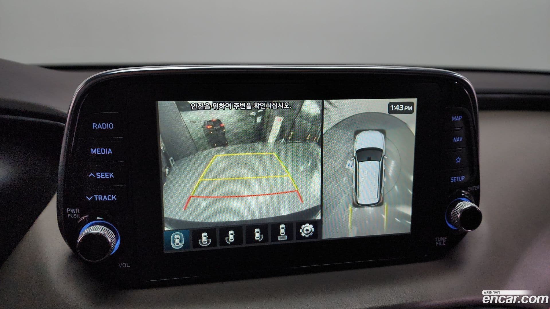 Main__Slider__Photo:Santafe Hyundai 2018.2-14