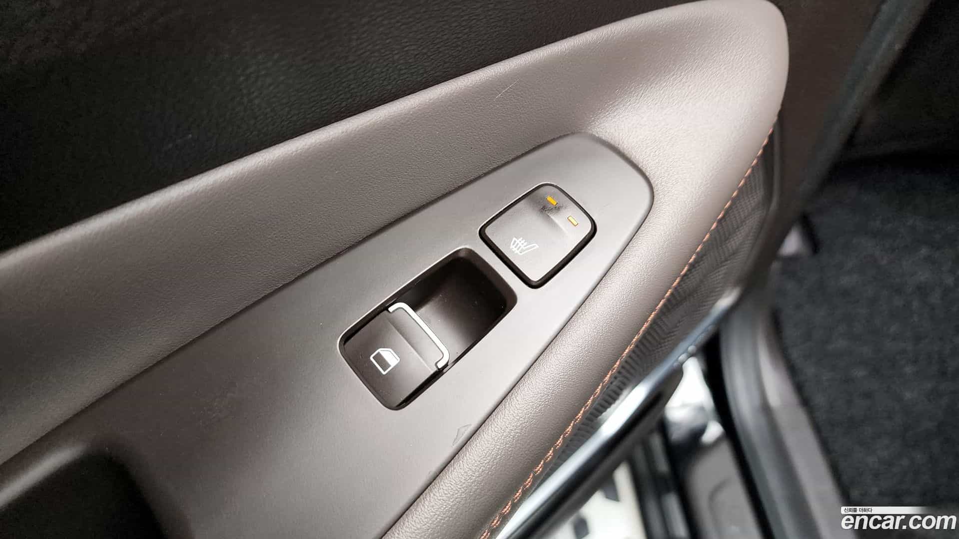 Santafe Hyundai 2018.2-OPTION-022