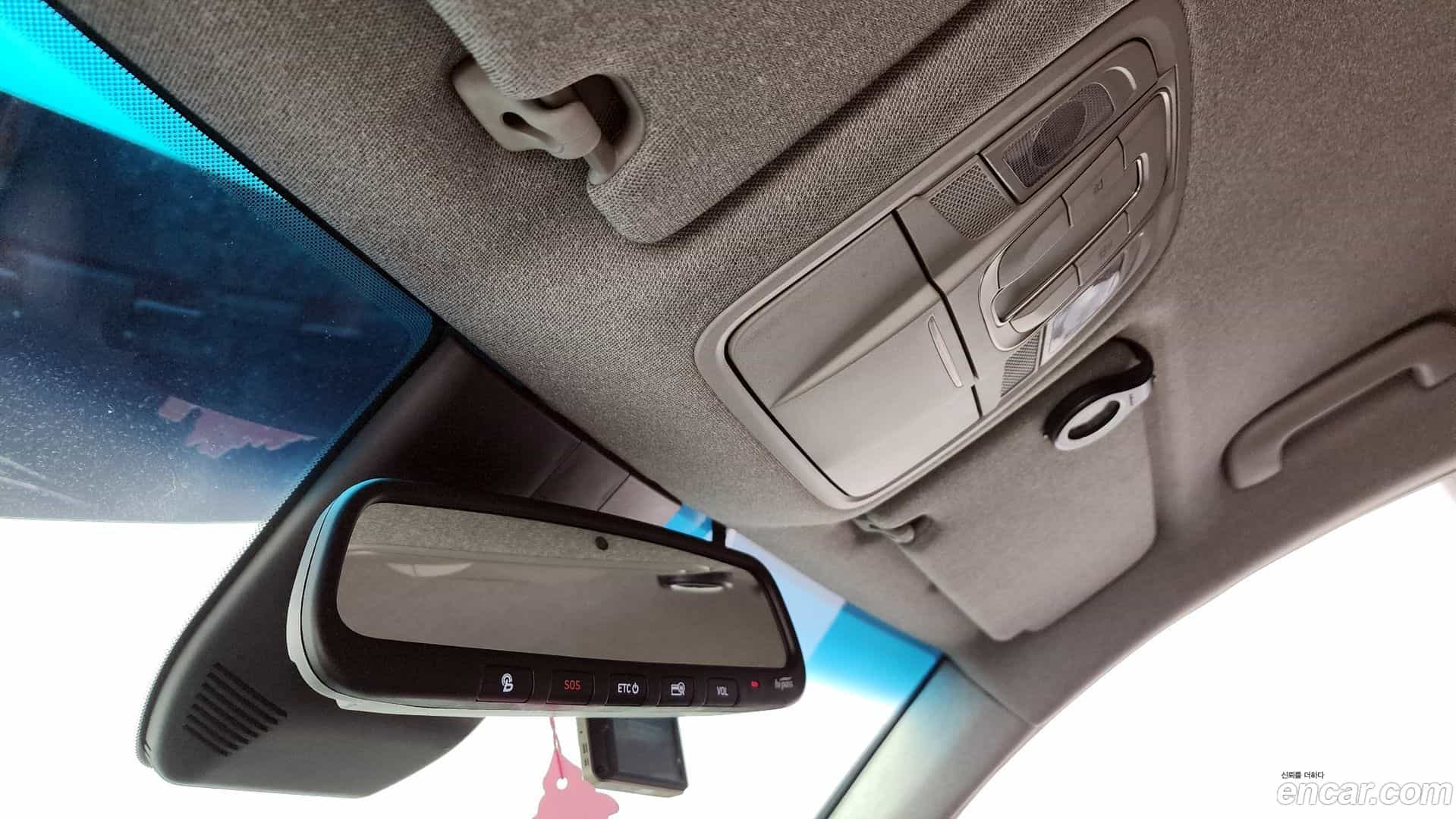 Santafe Hyundai 2018.2-OPTION-023