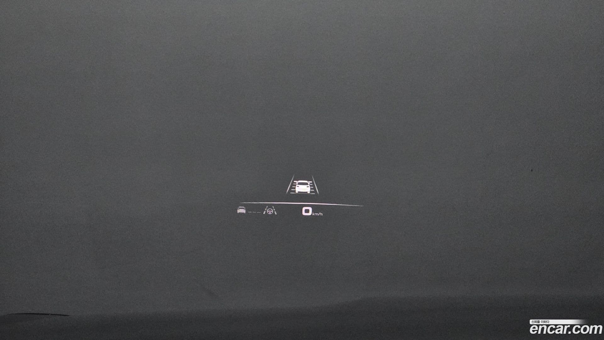 Main__Slider__Photo:Cayenne Porsche 2023.4-17