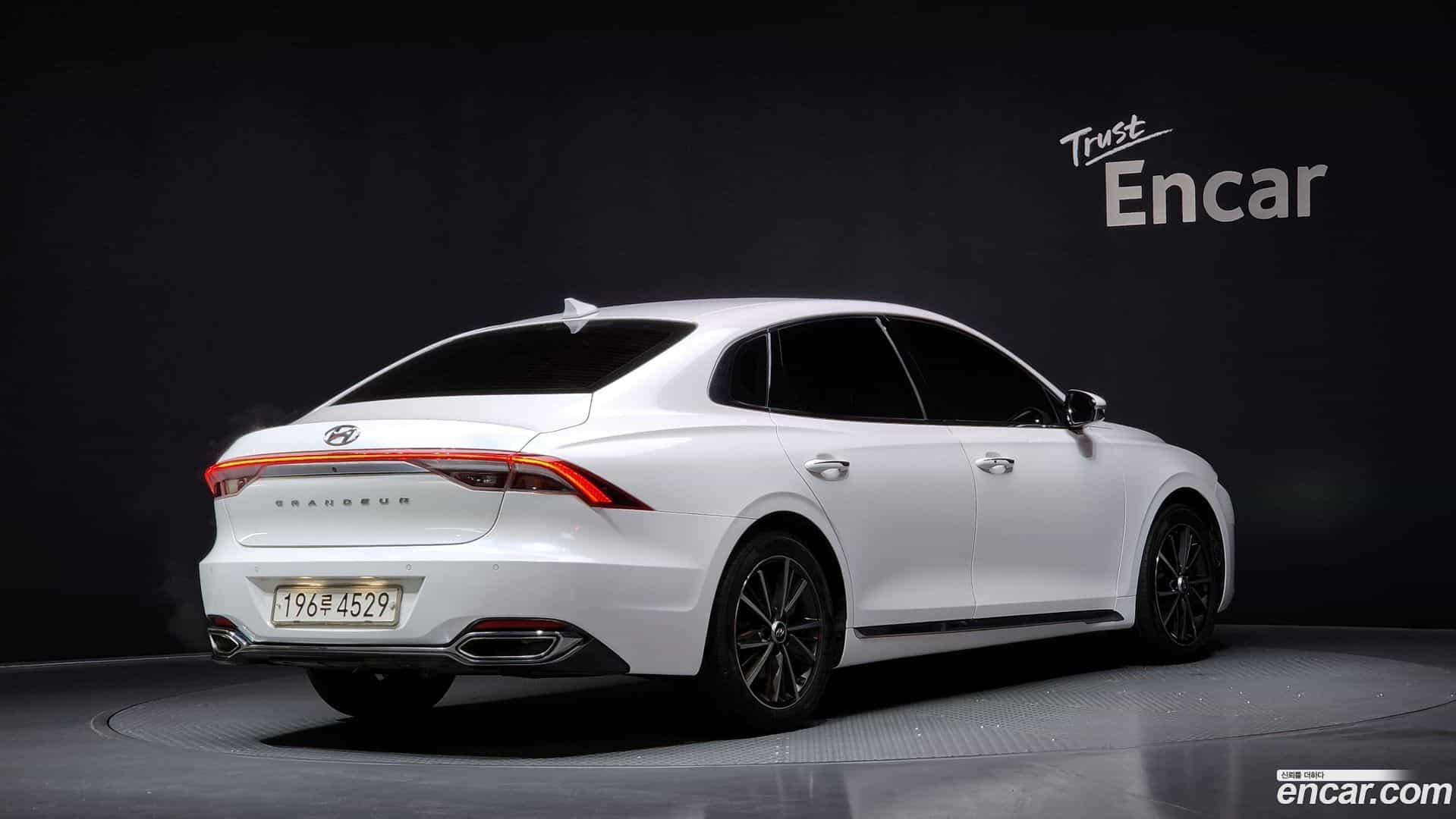 Grandeur Hyundai 2020.10-OUTER-002