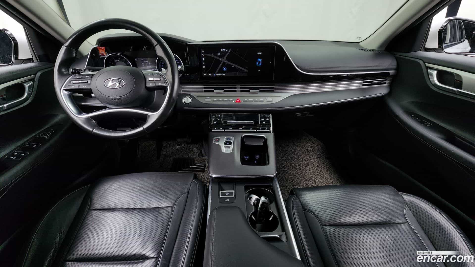 Grandeur Hyundai 2020.10-INNER-007