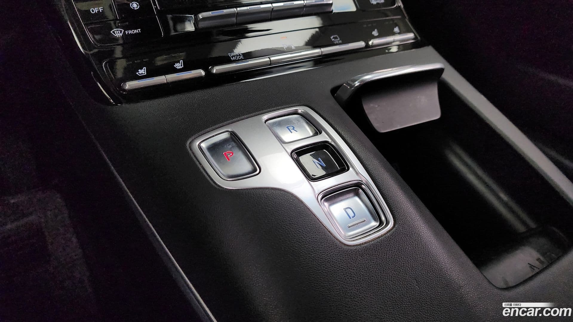 Main__Slider__Photo:Grandeur Hyundai 2020.10-8