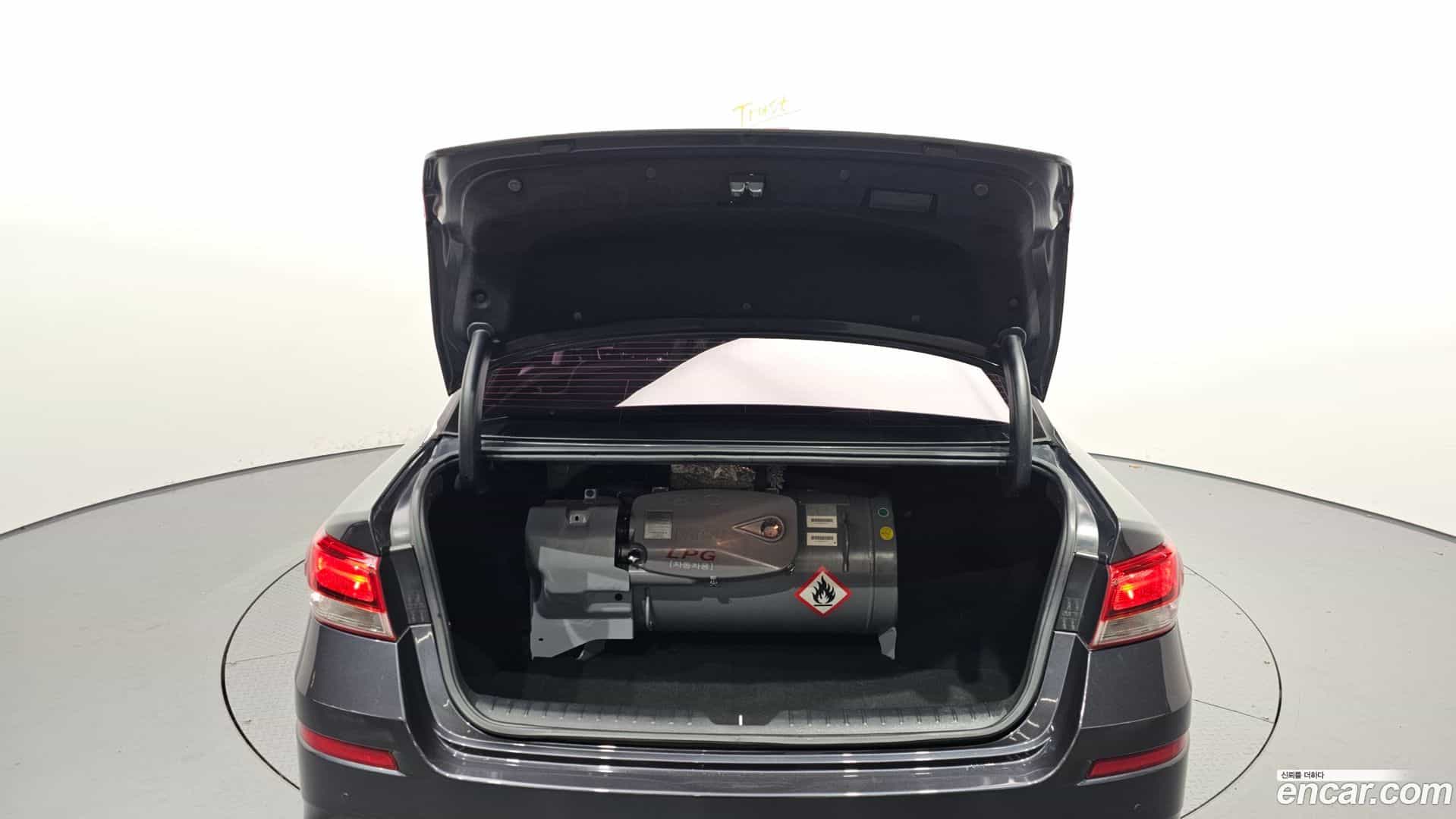 K5 Kia 2018.2-OPTION-024