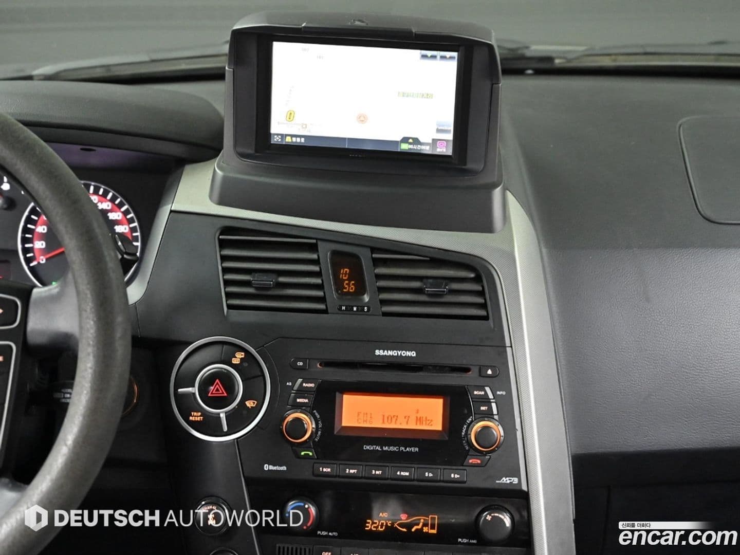 Main__Slider__Photo:KORANDO KG_Mobility_Ssangyong 2013.6-13