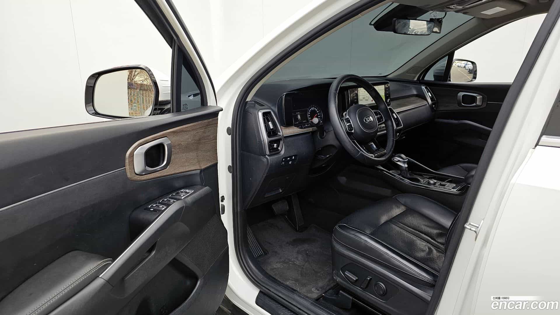 Sorento Kia 2020.3-OPTION-015