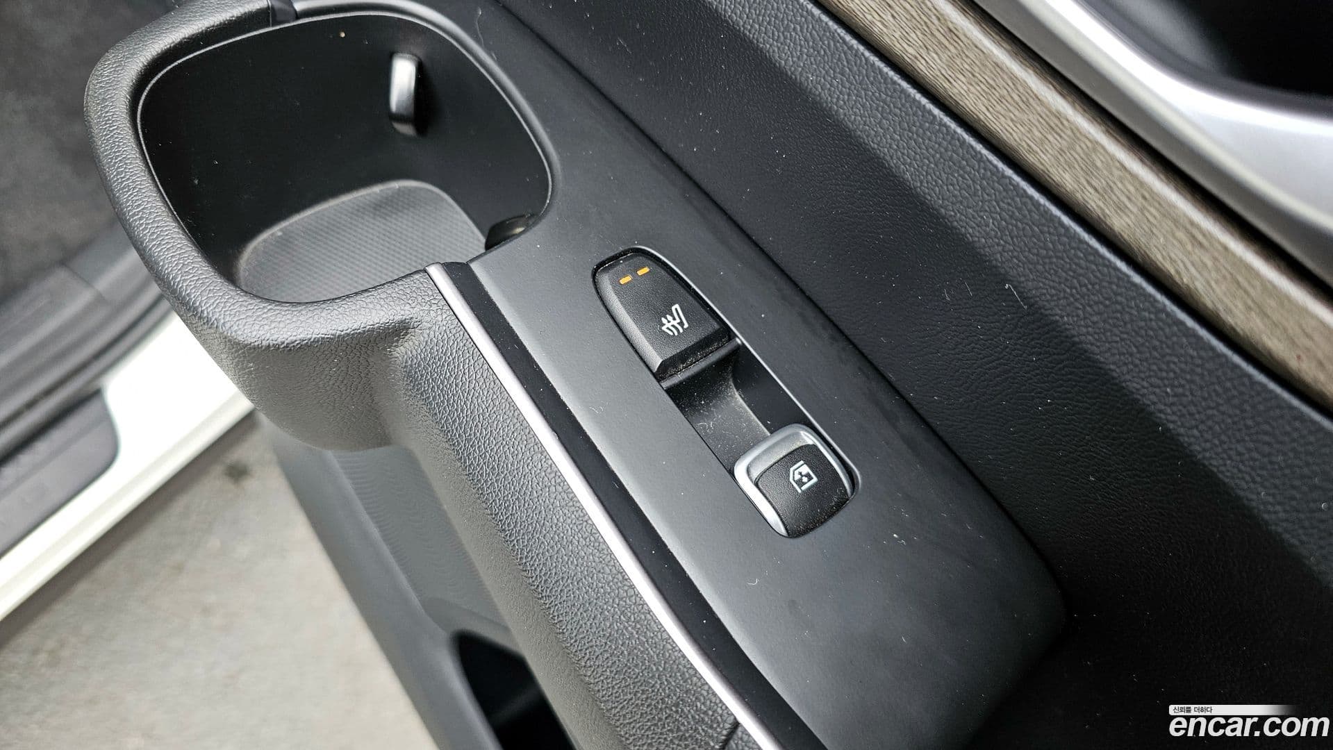 Main__Slider__Photo:Sorento Kia 2020.3-17