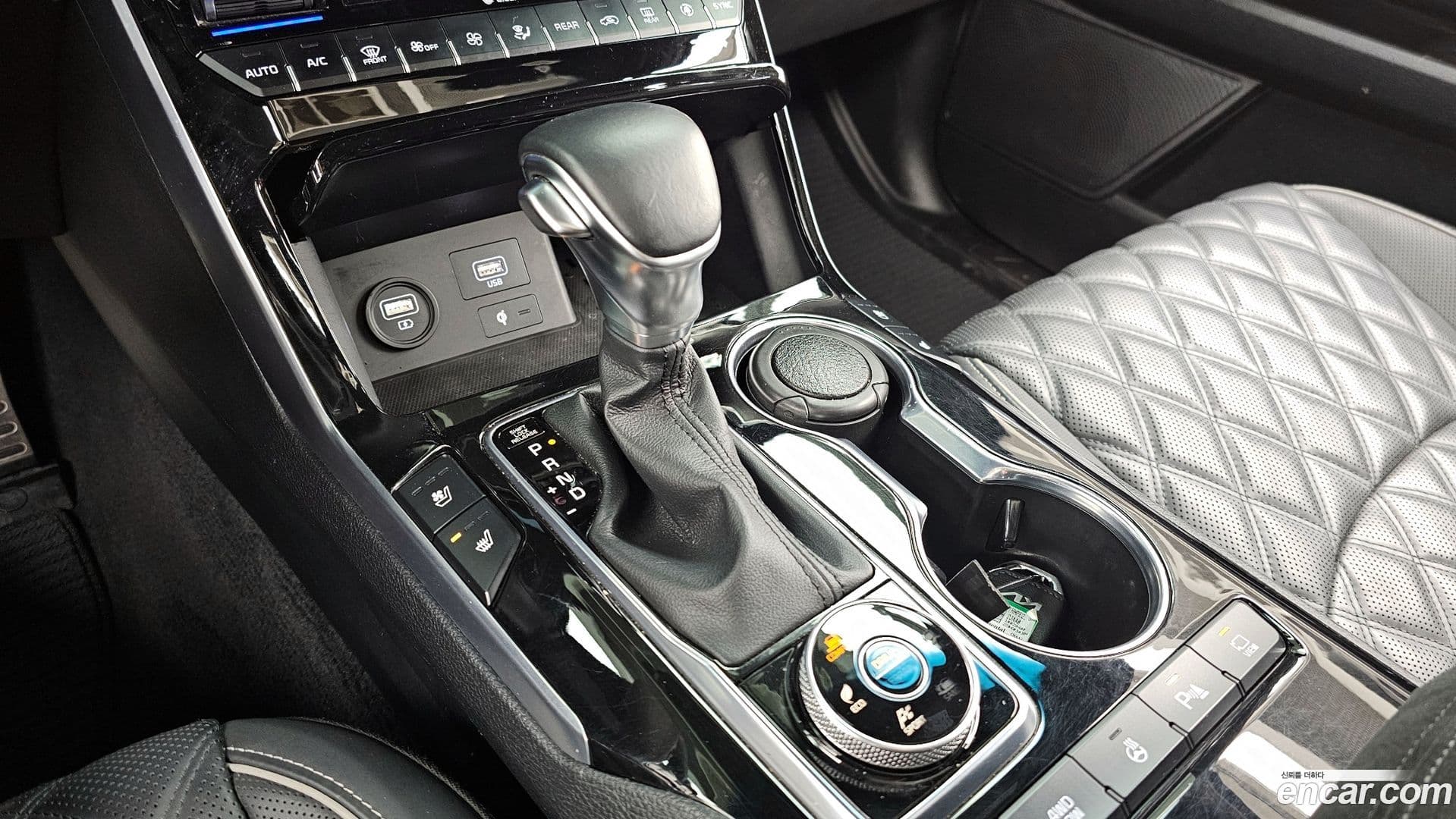 Main__Slider__Photo:Mohave Kia 2022.6-8