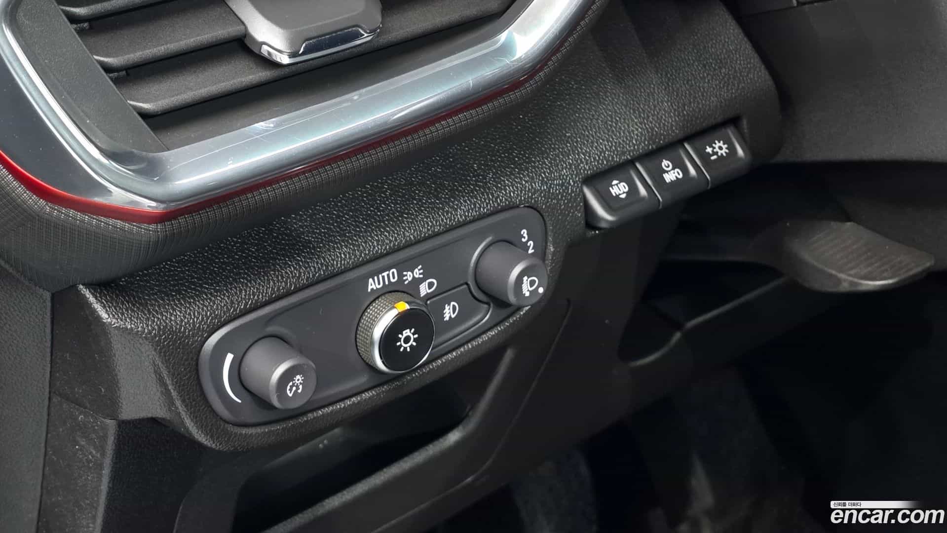 Trailblazer Chevrolet 2020.6-OPTION-022