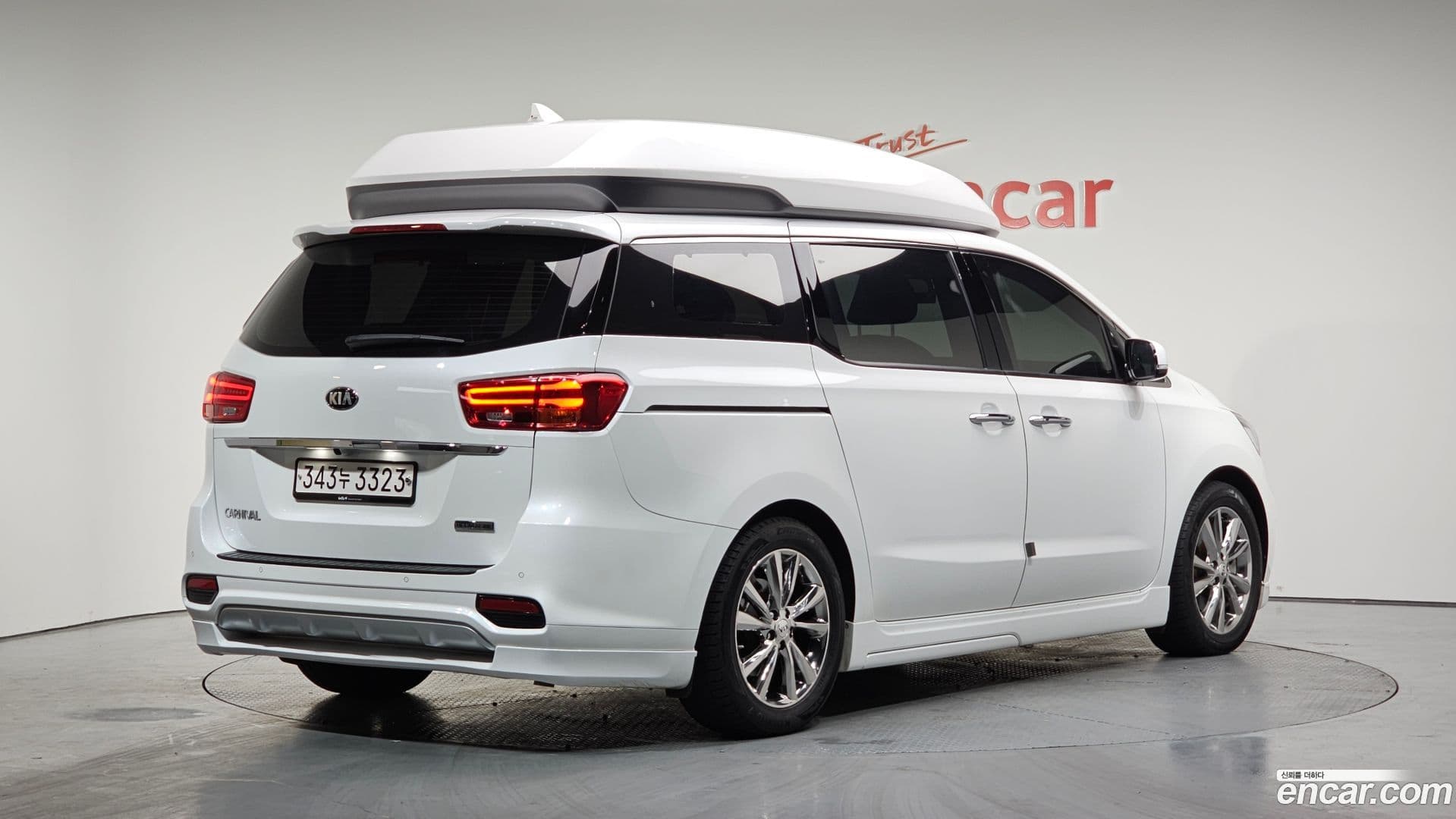 Main__Slider__Photo:Canival Kia 2019.0-1