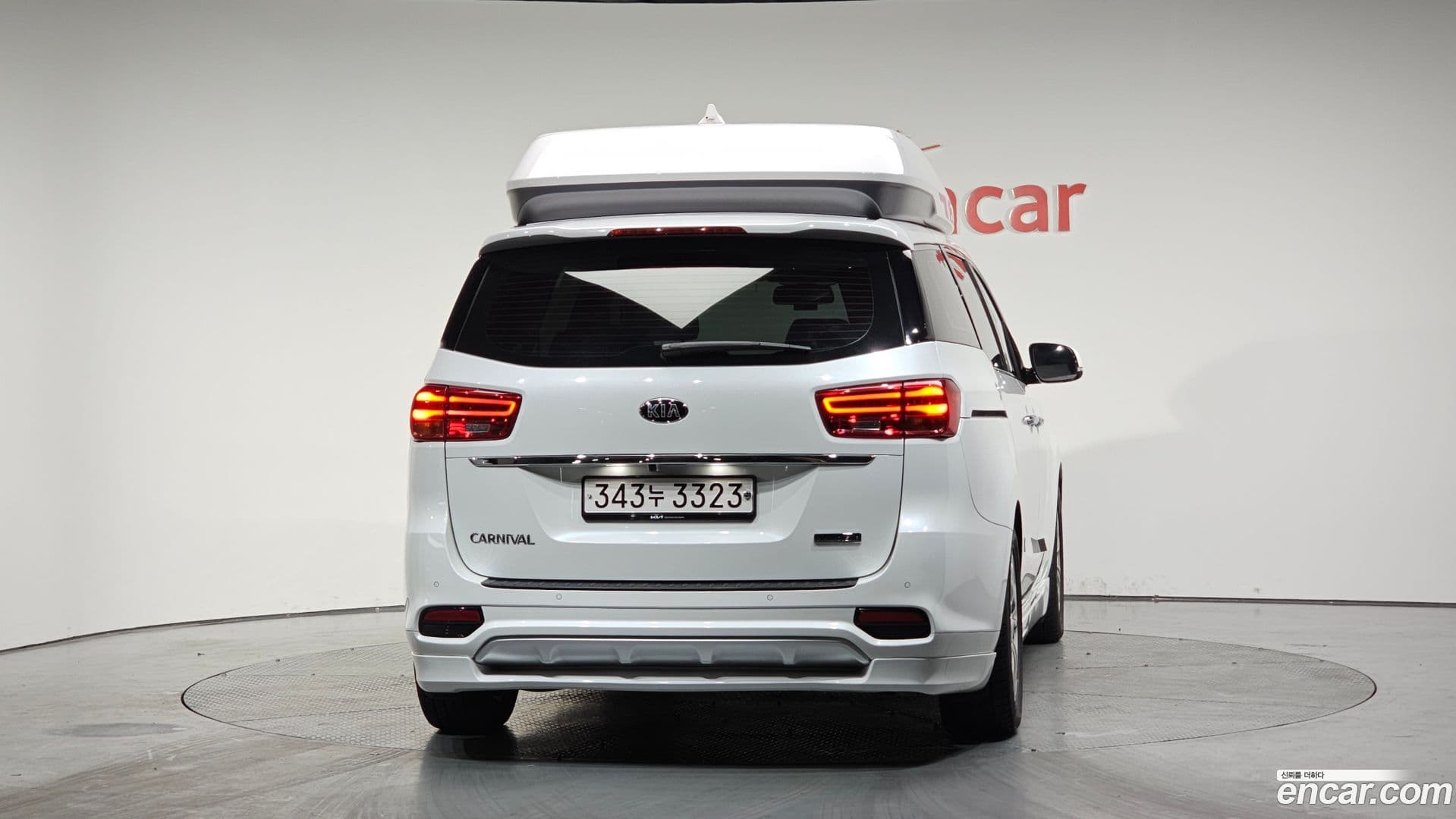 Main__Slider__Photo:Canival Kia 2019.0-3
