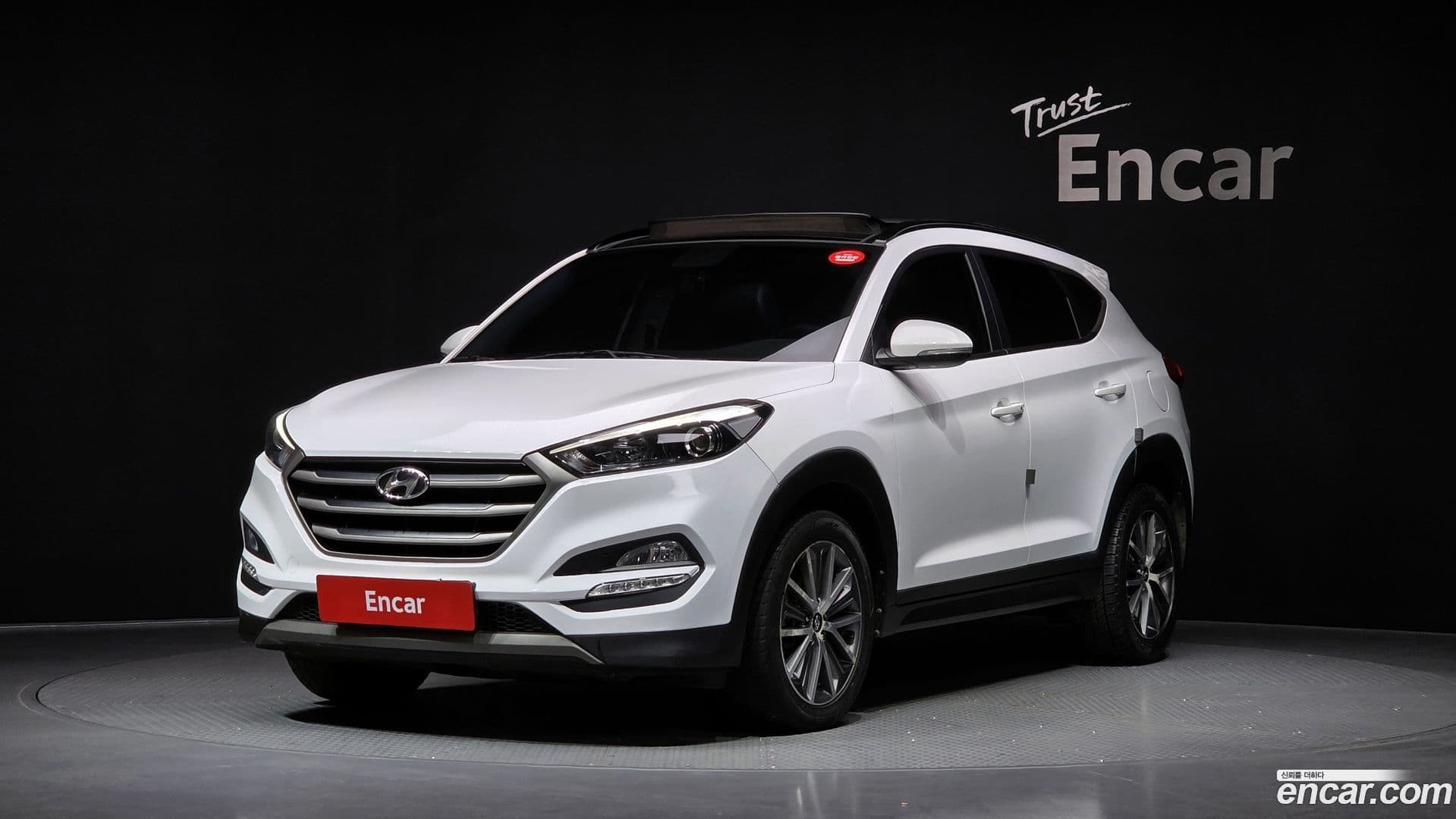 Main__Slider__Photo:Tucson Hyundai 2015.11-0