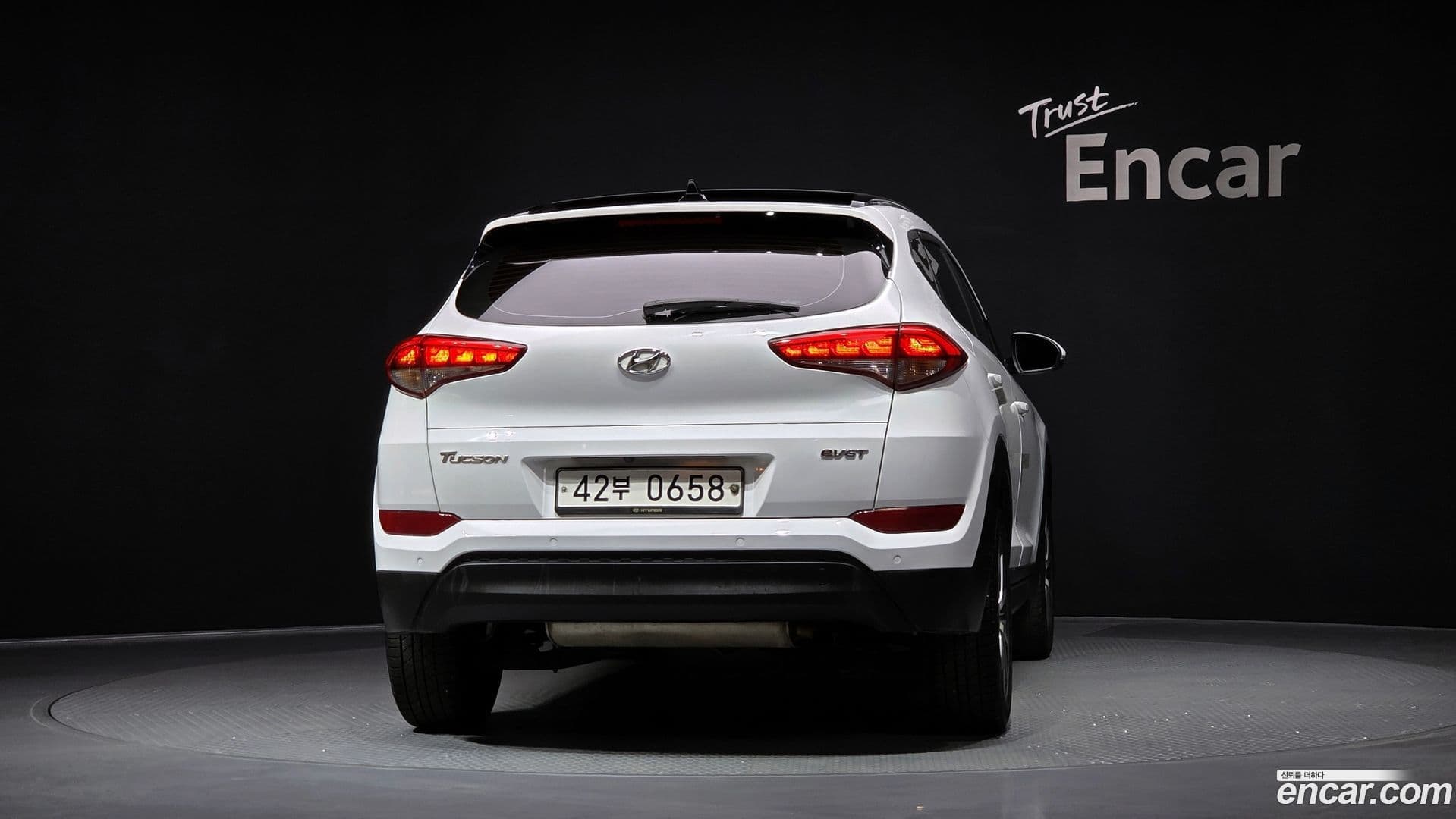 Main__Slider__Photo:Tucson Hyundai 2015.11-3