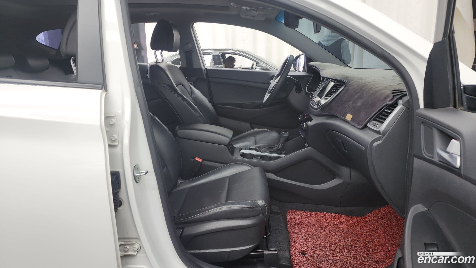 Main__Slider__Photo:Tucson Hyundai 2015.11-10