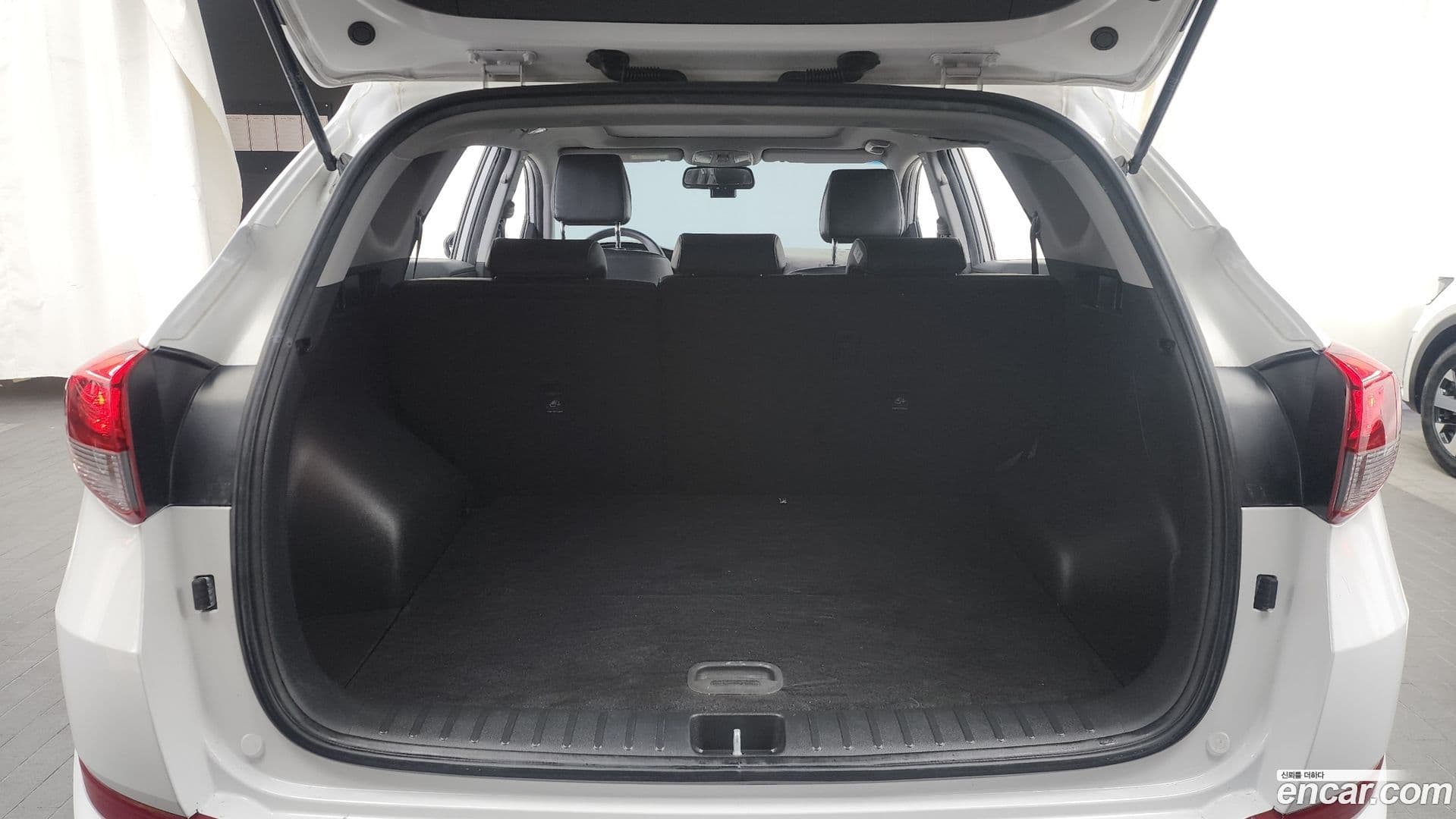 Main__Slider__Photo:Tucson Hyundai 2015.11-19