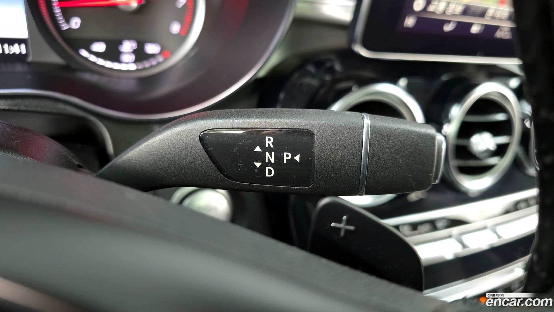 Main__Slider__Photo:GLC-Class Mercedes-Benz 2019.10-8