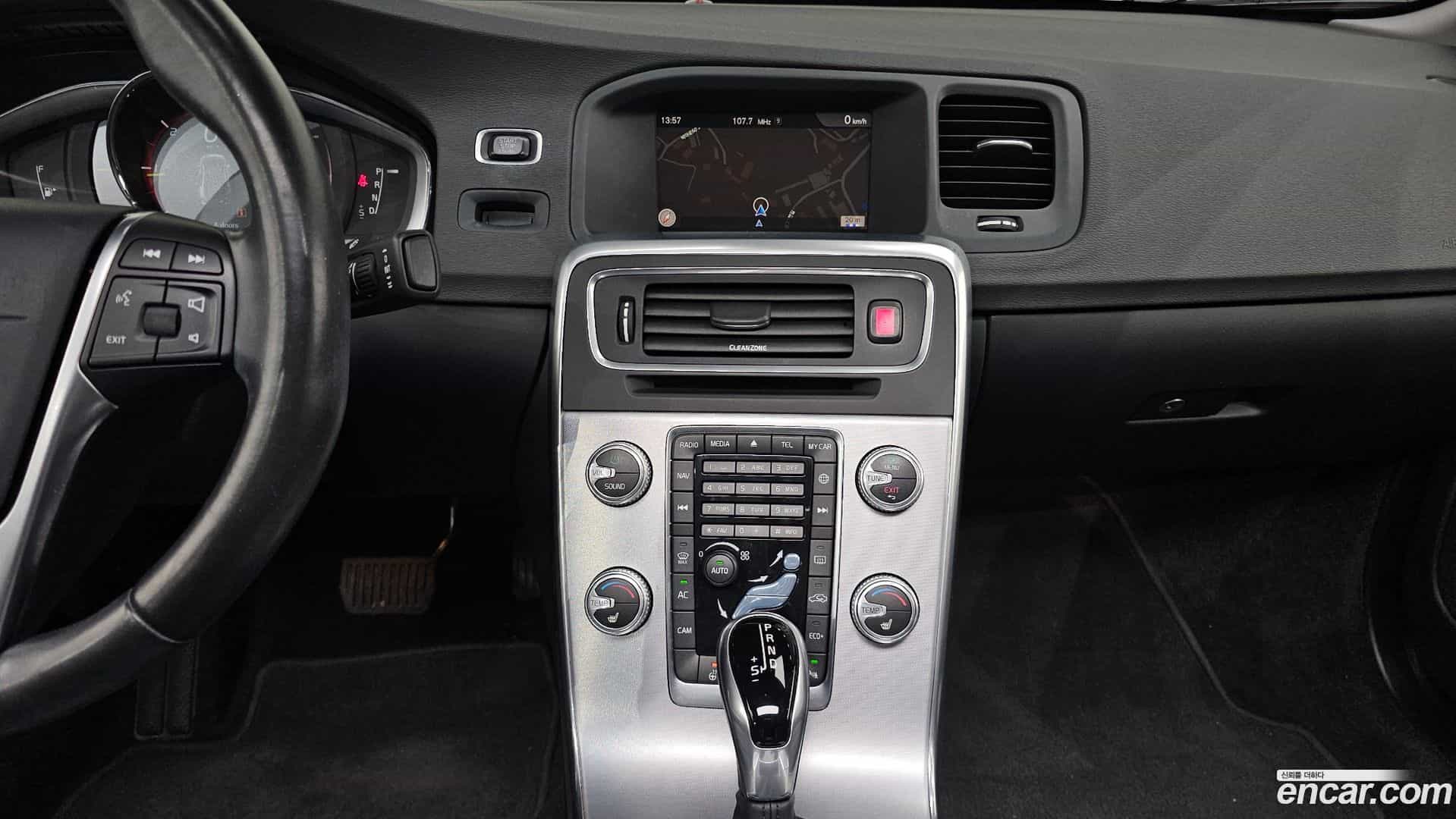 S60 Volvo 2017.6-OPTION-018