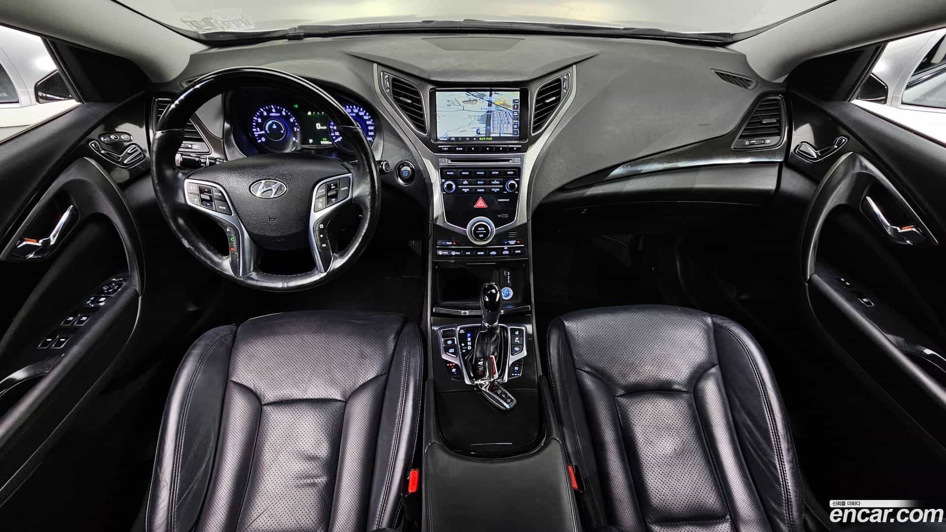 Grandeur Hyundai 2015.9-INNER-007