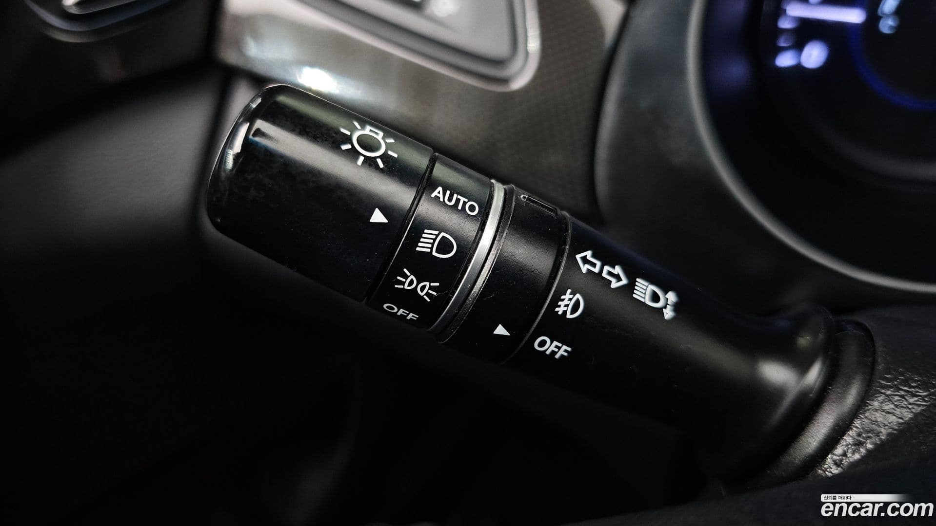 Main__Slider__Photo:Grandeur Hyundai 2015.9-15