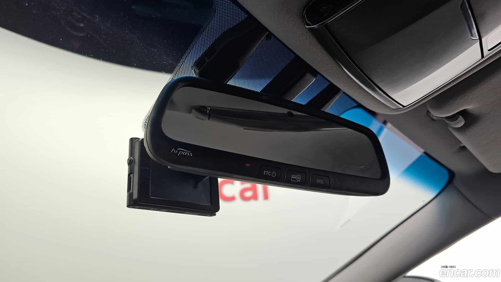 Grandeur Hyundai 2015.9-OPTION-023