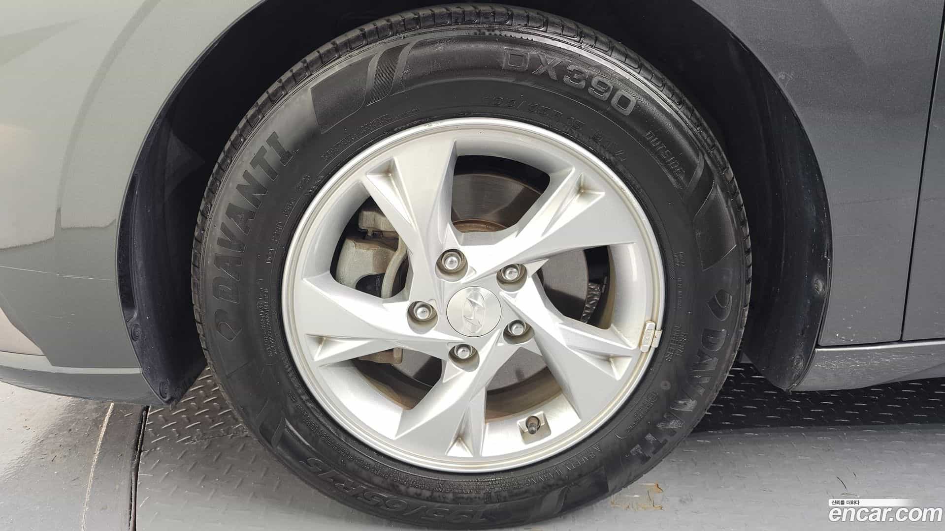 AVANTE Hyundai 2020.10-OUTER-005