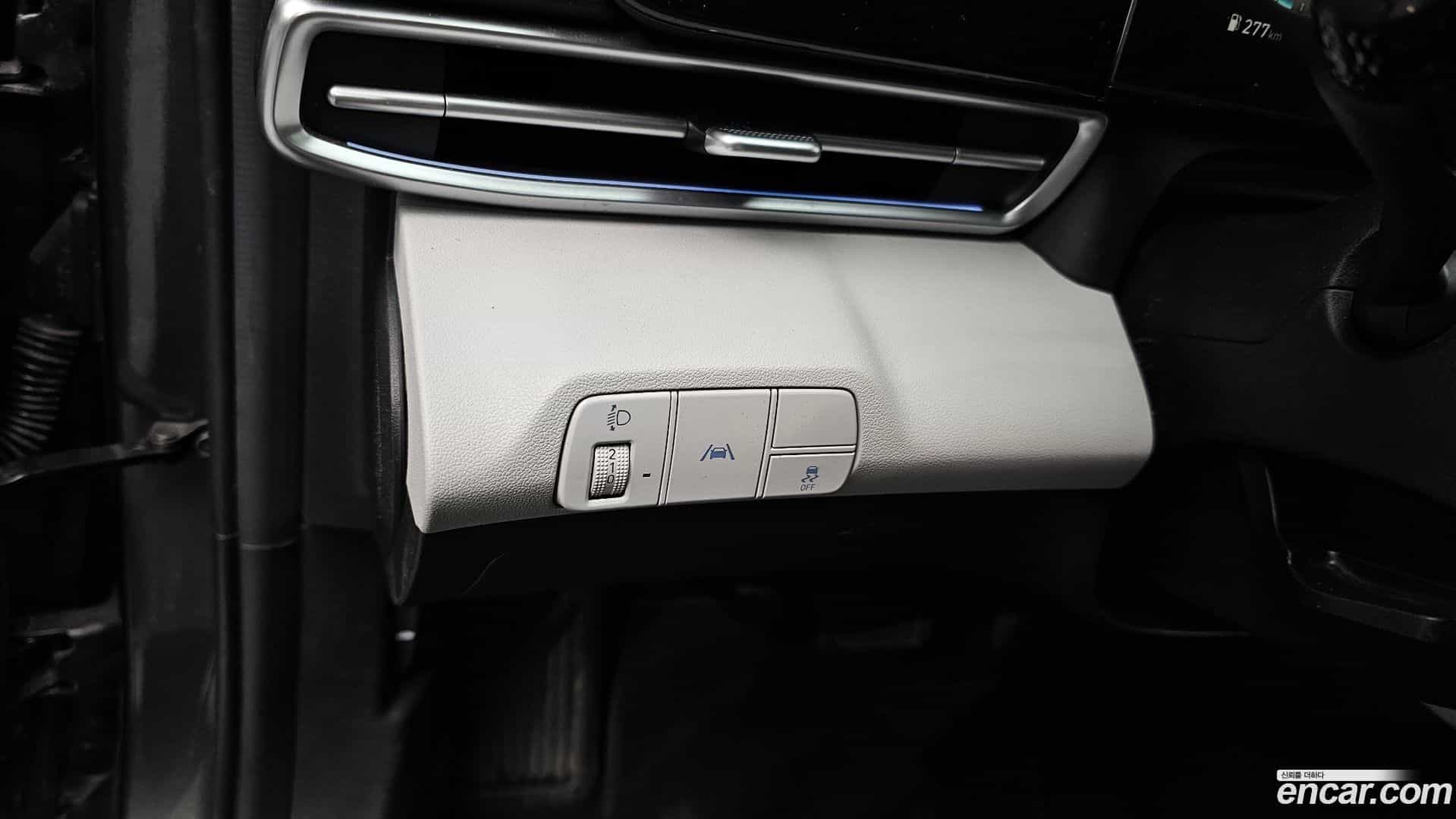 AVANTE Hyundai 2020.10-OPTION-019