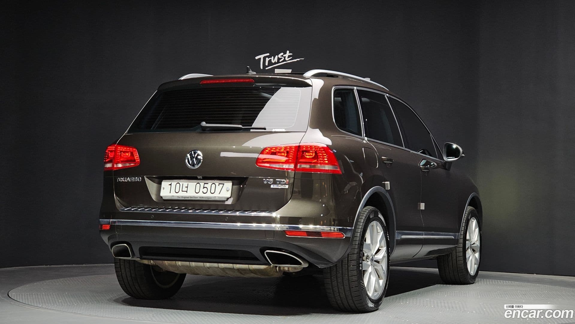 Main__Slider__Photo:Touareg Volkswagen 2015.10-1