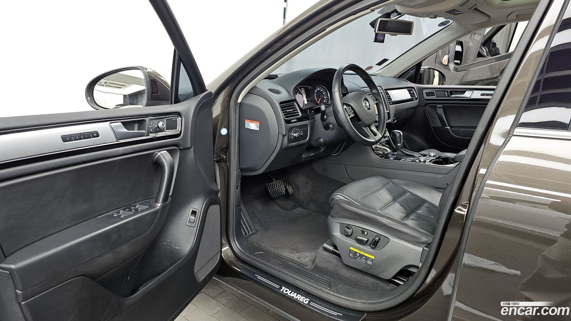 Main__Slider__Photo:Touareg Volkswagen 2015.10-9