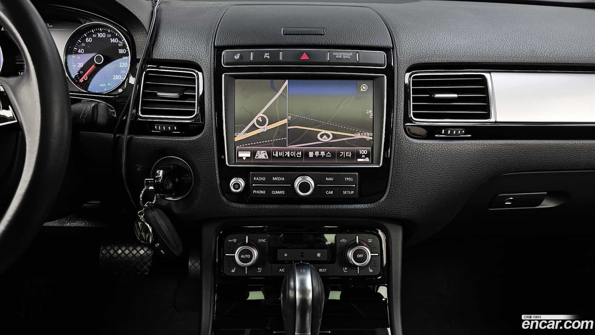 Touareg Volkswagen 2015.10-OPTION-019