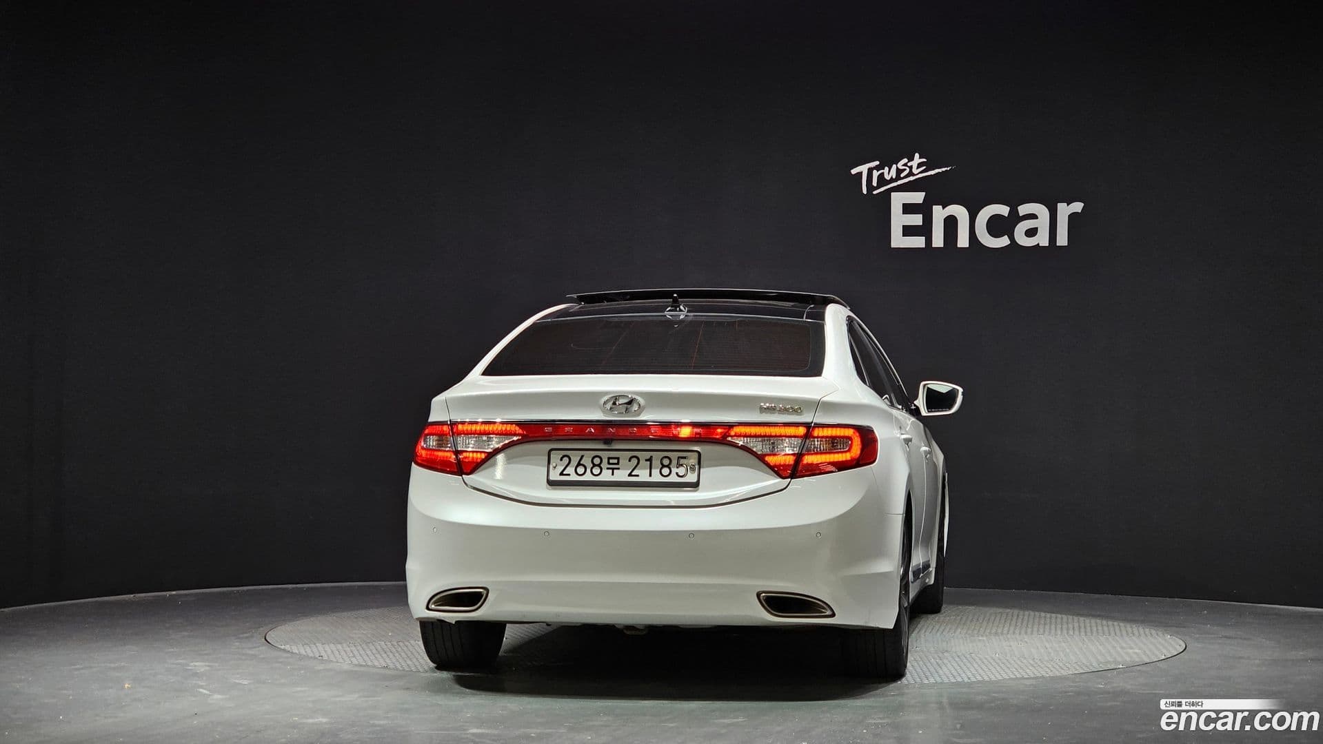 Main__Slider__Photo:Grandeur Hyundai 2013.7-3