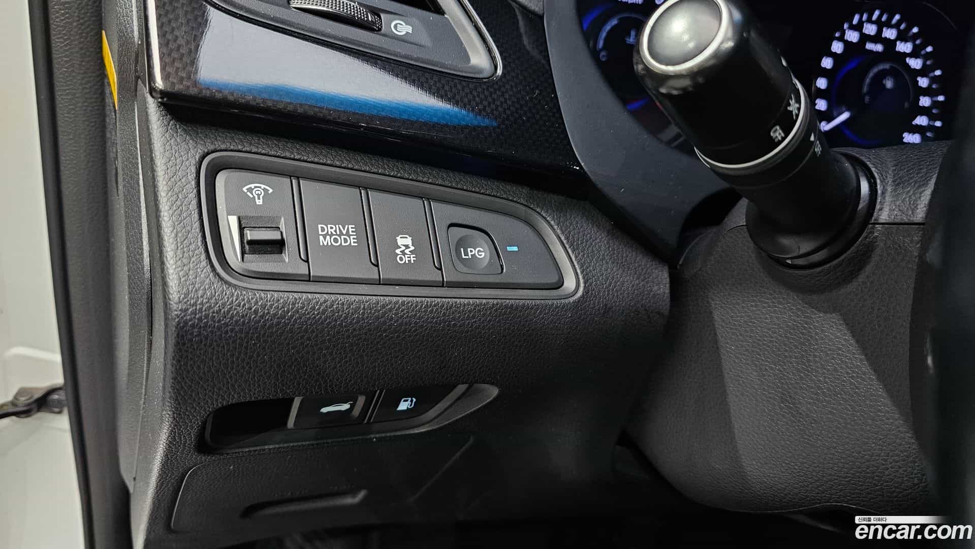 Grandeur Hyundai 2013.7-OPTION-018