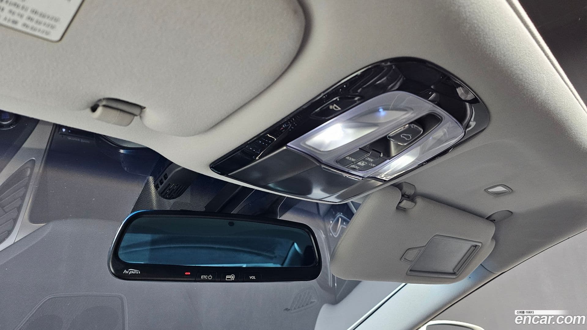 Main__Slider__Photo:Grandeur Hyundai 2013.7-17