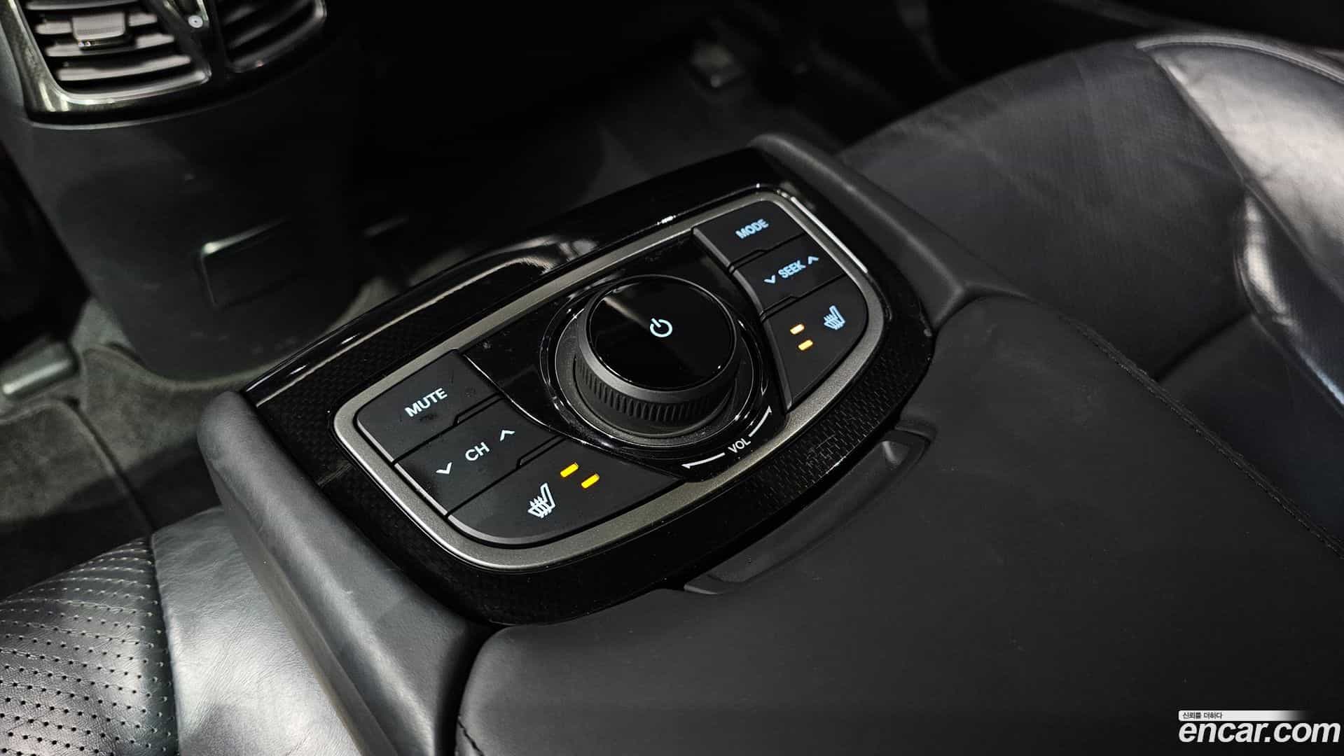 Grandeur Hyundai 2013.7-OPTION-023