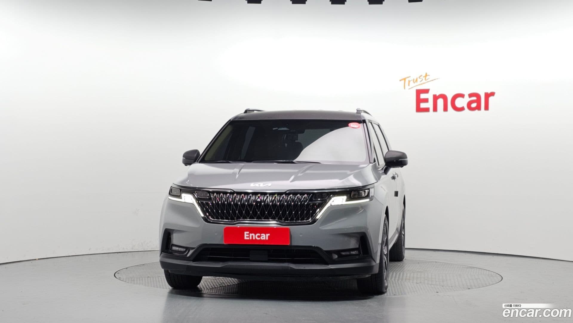 Main__Slider__Photo:Canival Kia 2022.7-2