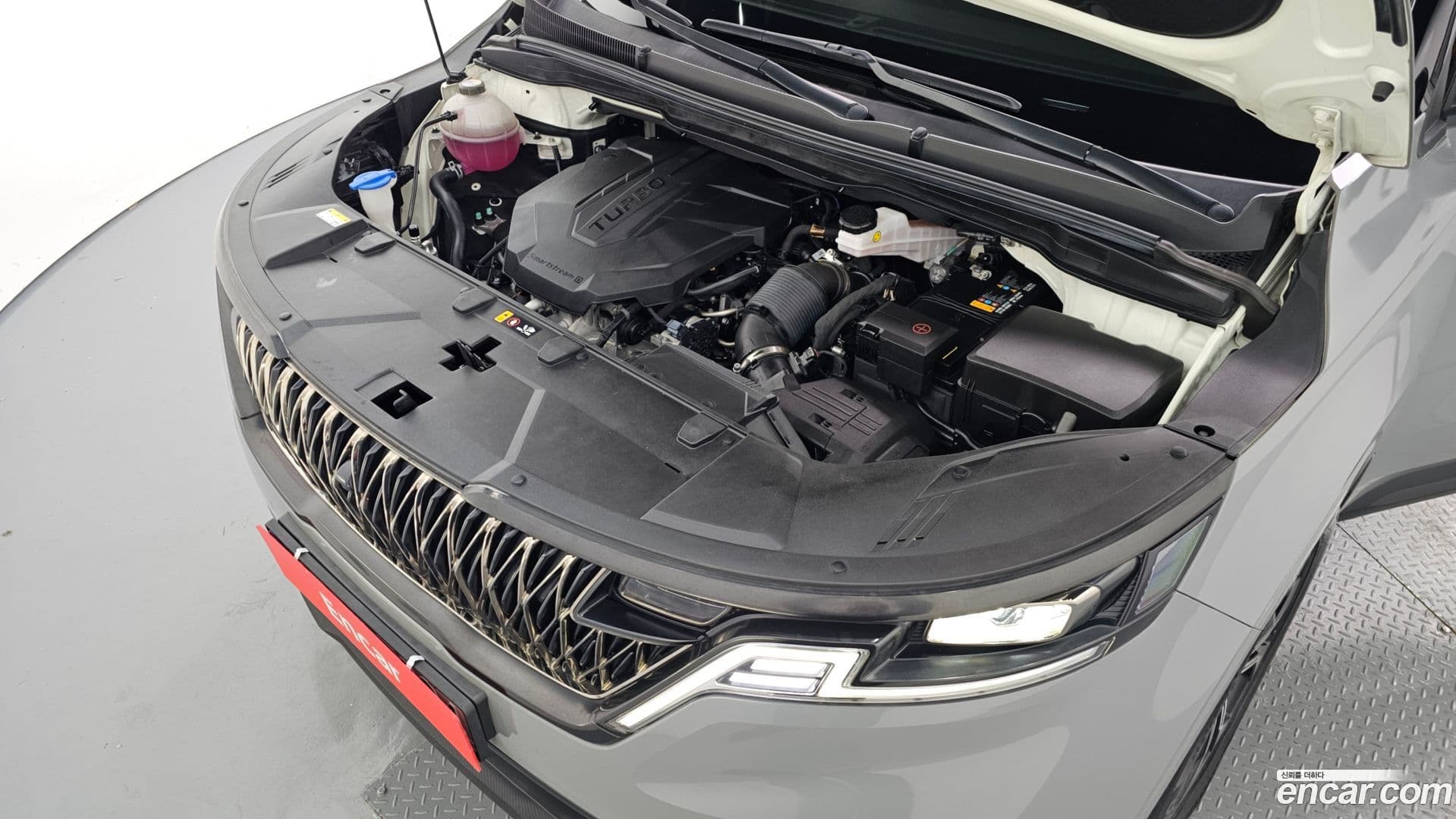 Main__Slider__Photo:Canival Kia 2022.7-5