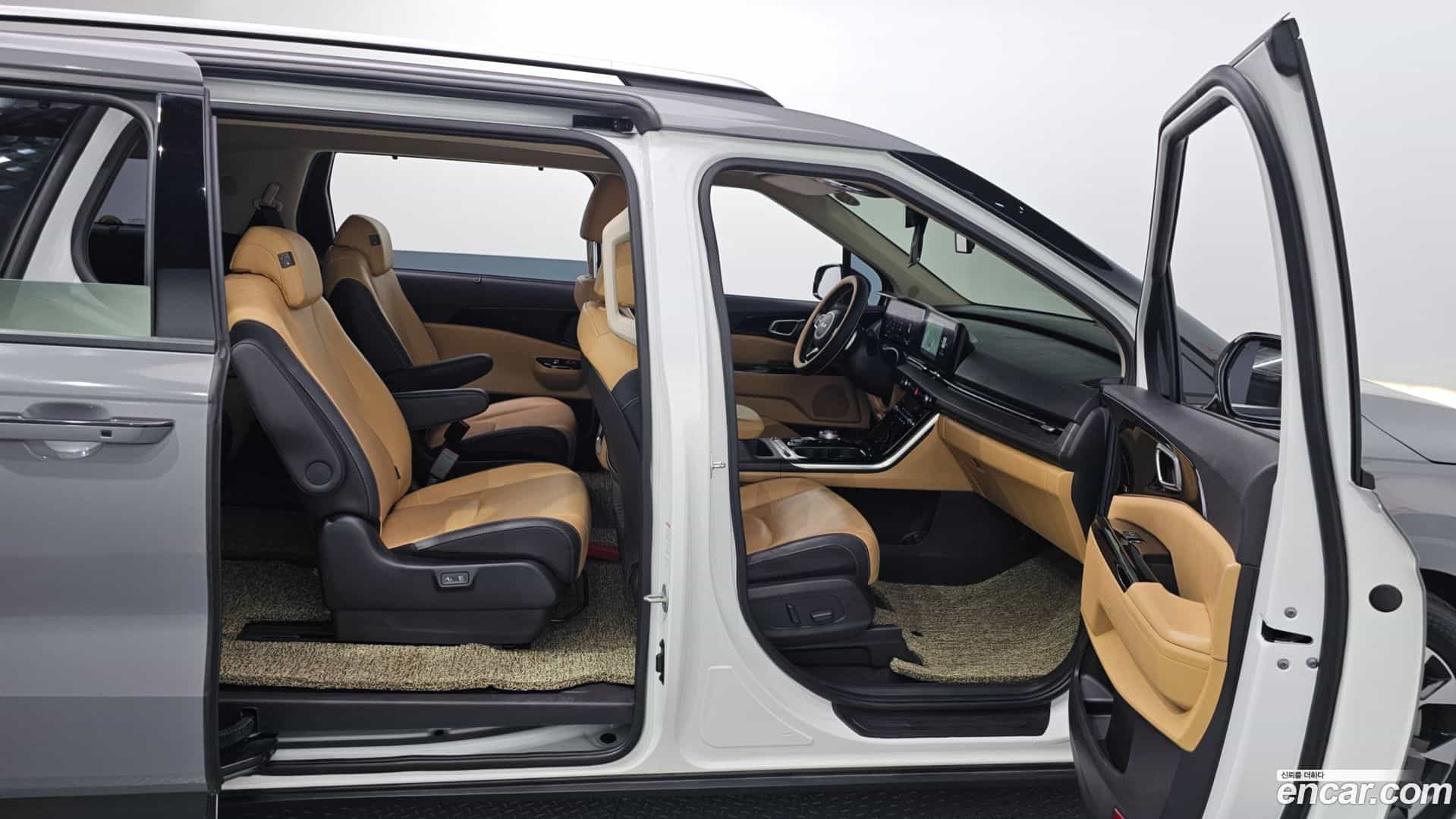 Canival Kia 2022.7-OPTION-015