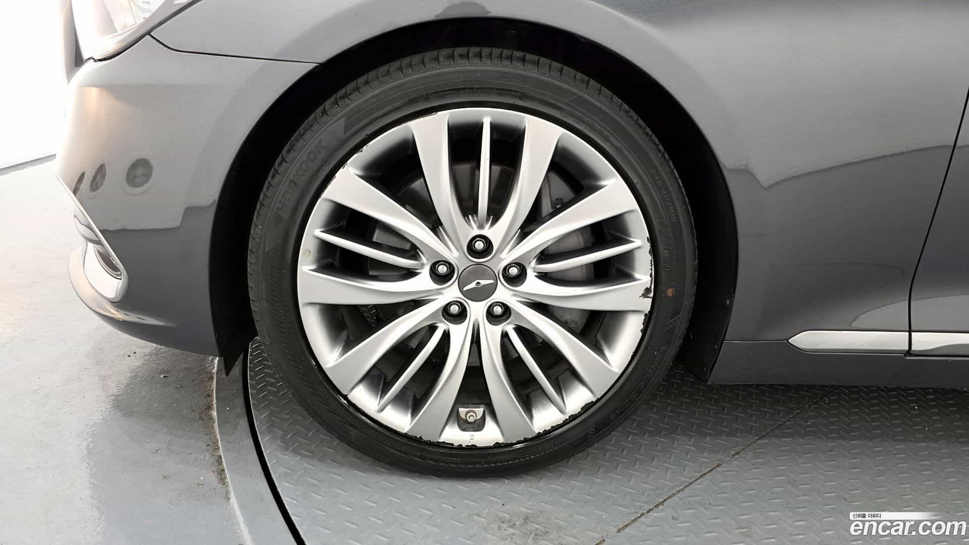 G80 Genesis 2017.2-OUTER-005